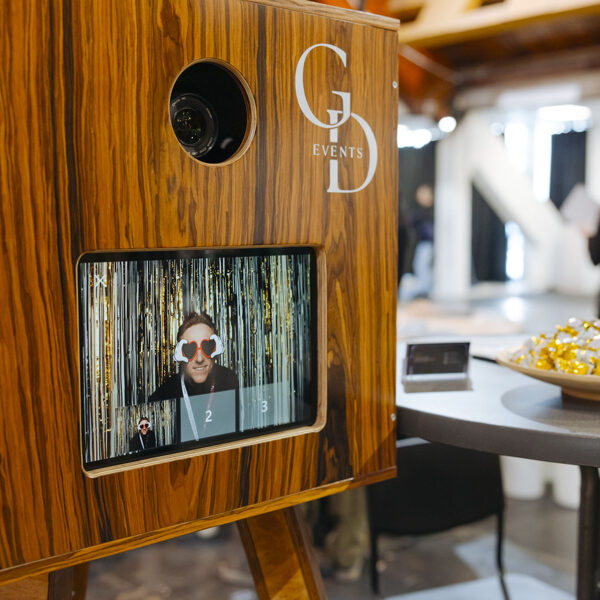 Folija aizkars foto kaste